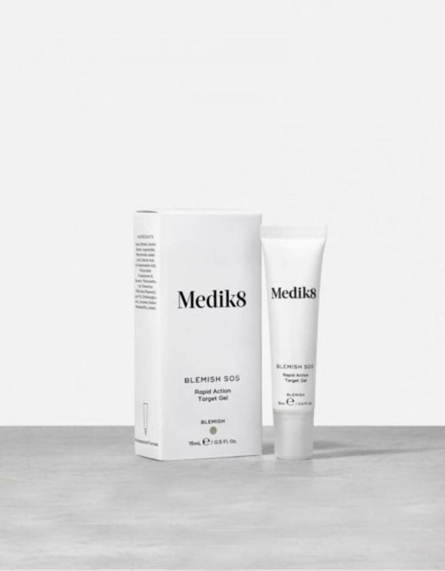 Cílený gel proti akné - MEDIK8 Blemish SOS 15 ml