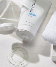 Gel pro mastnou pleť s akné - NEOSTRATA Gel Plus 125 ml