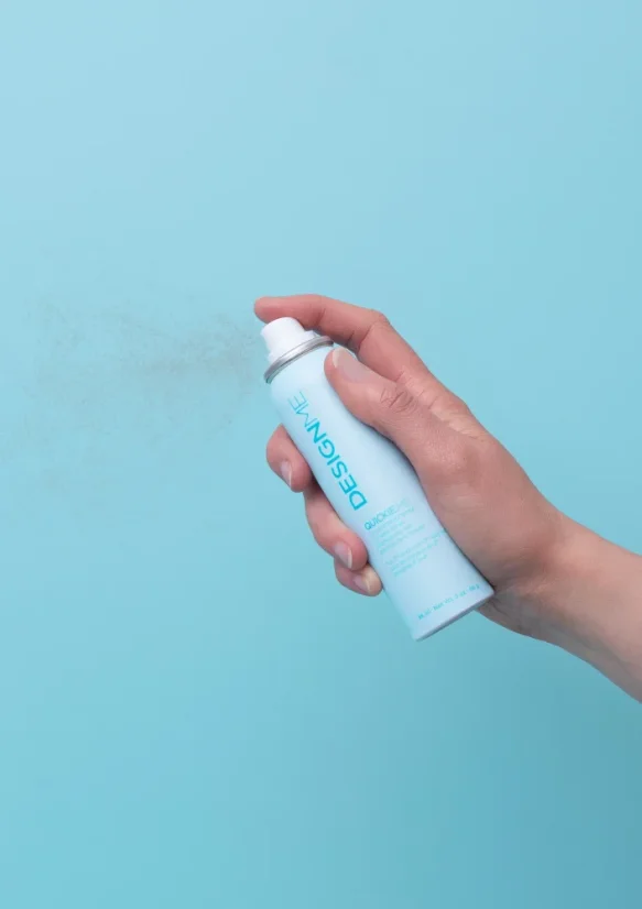 Suchý šampon pro tmavé vlasy Quickie.Me 96 ml | DESIGNME
