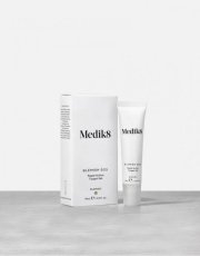 Cílený gel proti akné - MEDIK8 Blemish SOS 15 ml