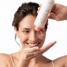 Fluid pro čištění citlivé pleti - SKIN RESIST Velvet Cleanser 200 ml