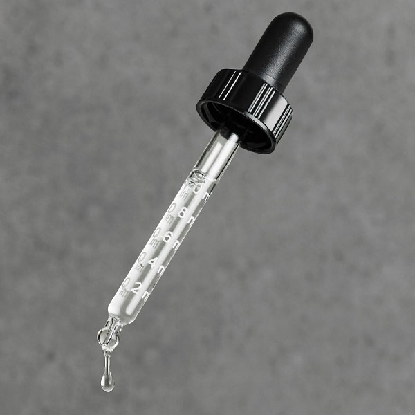 Silné vitamínové sérum -MEDIK8 Super C Ferulic 30 ml